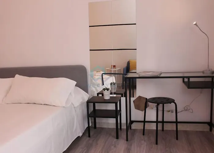 Apartment P R A T I Cozy Urban Escape *